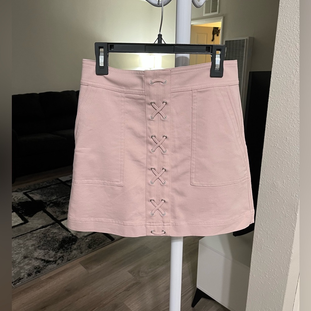 Express Lace Tie Skirt in Blush Pink